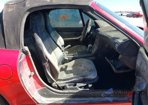 1997 BMW Z3 1.9L Roadster z USA, uszkodzony, nr VIN 4USCH7326VLB83225